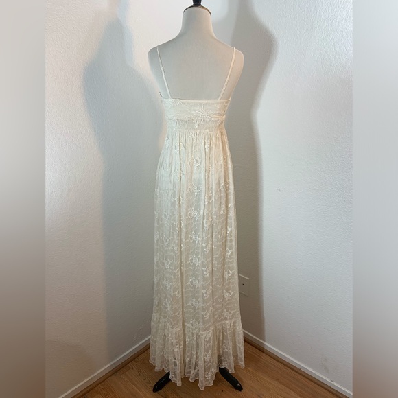 🌹New Listing🌹EUC Vintage Sue Wong White Lace Maxi Dress - Picture 4 of 6